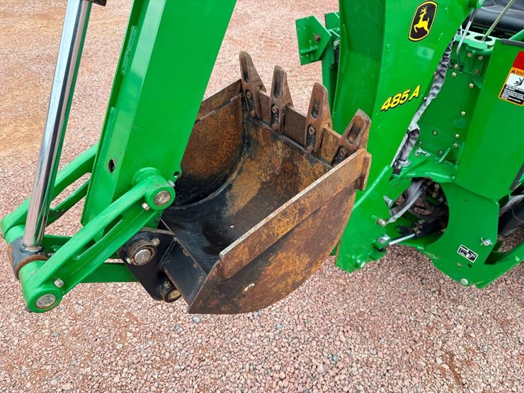 john-deere-4052m-image-30