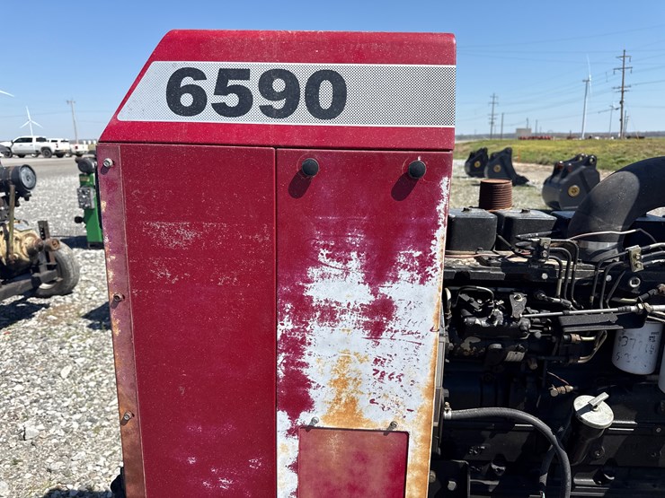 case-ih-6590-image-6
