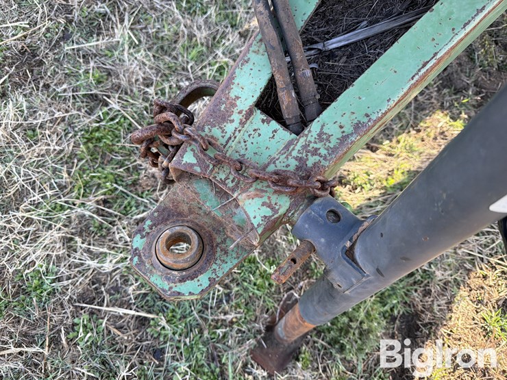 john-deere-530-image-10