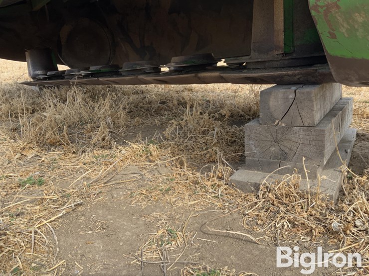 john-deere-275-image-17