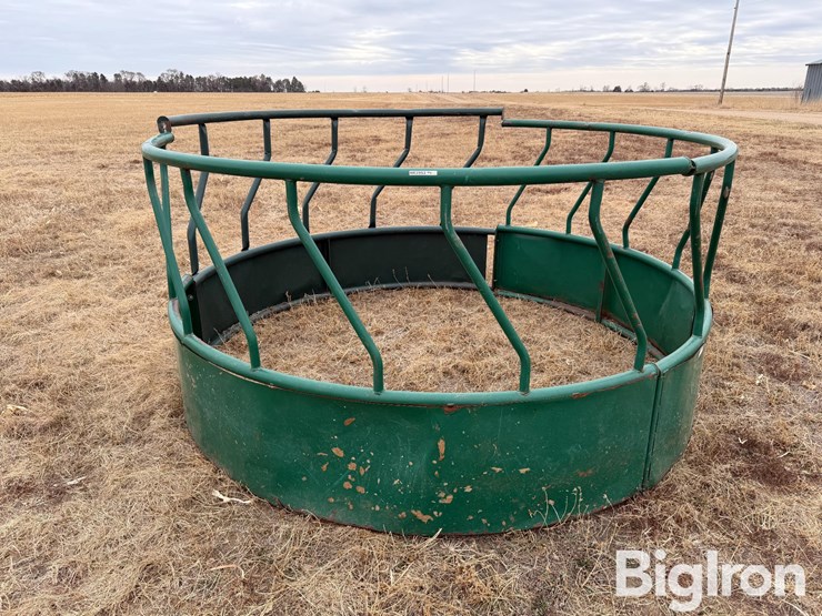 round-bale-feeder-image-1