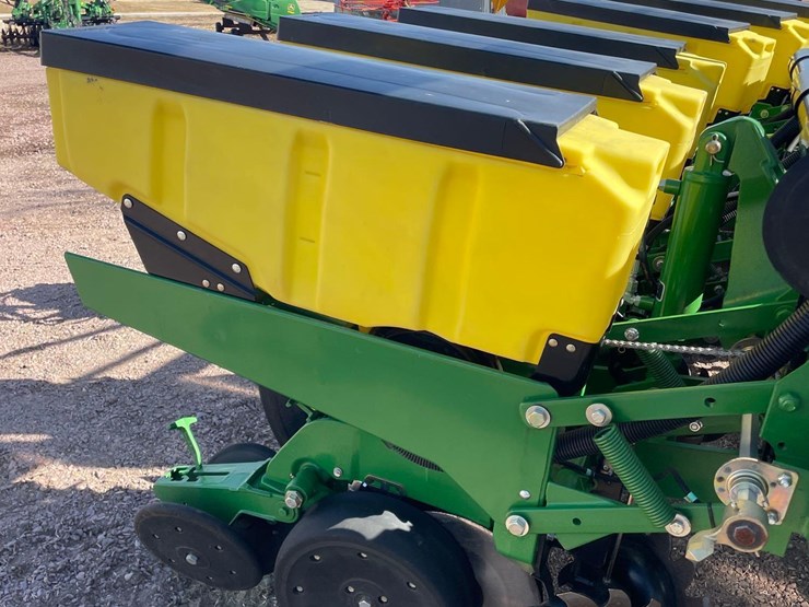 2012-john-deere-1760-image-15