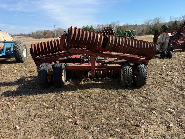 brillion-x-fold-28’-packer-image-4