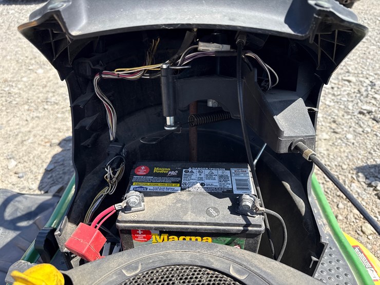 john-deere-d110-image-15