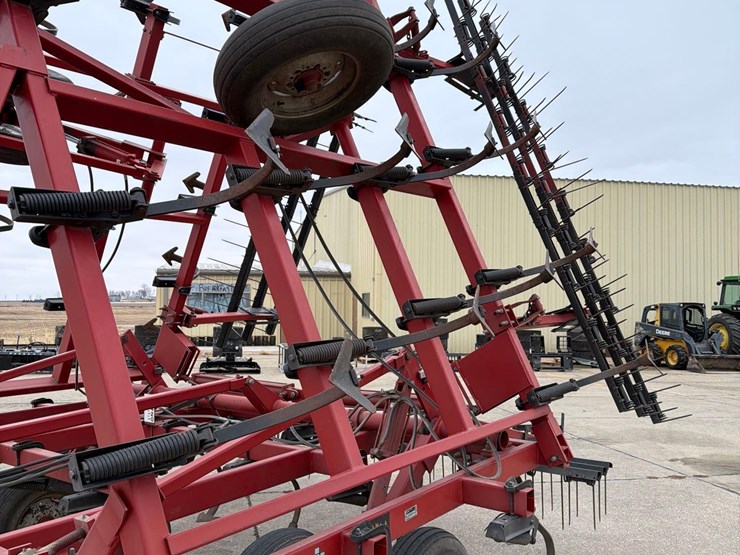 case-ih-4800-image-11
