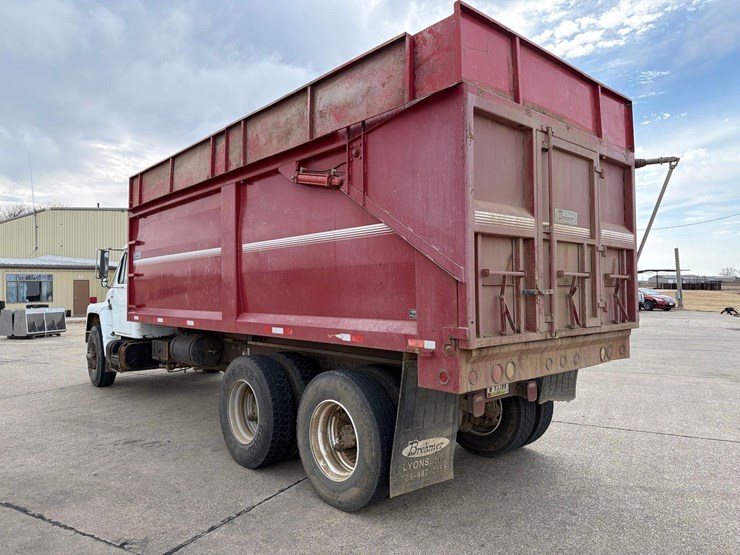 1980-international-s1900-image-6