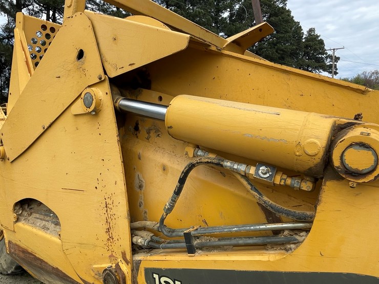 deere-1814e-image-10