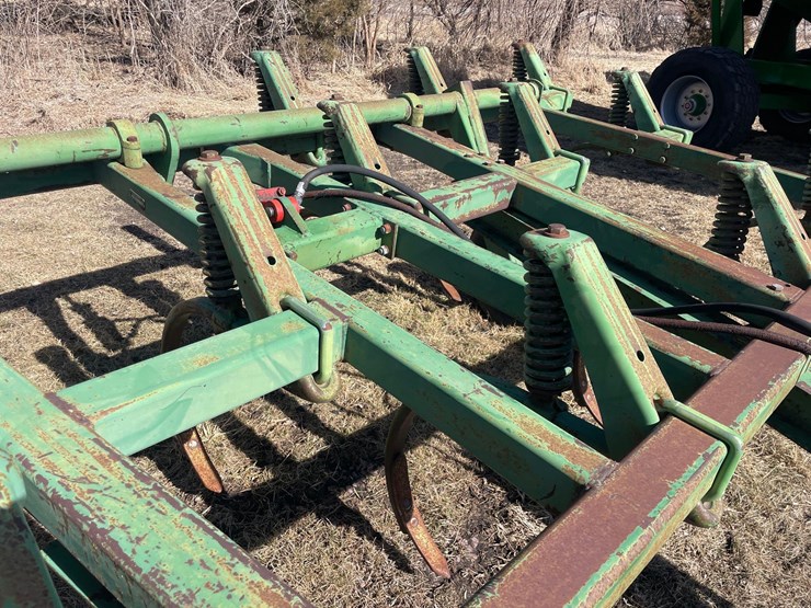 john-deere-1610-image-15