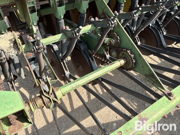 john-deere-9300-image-18