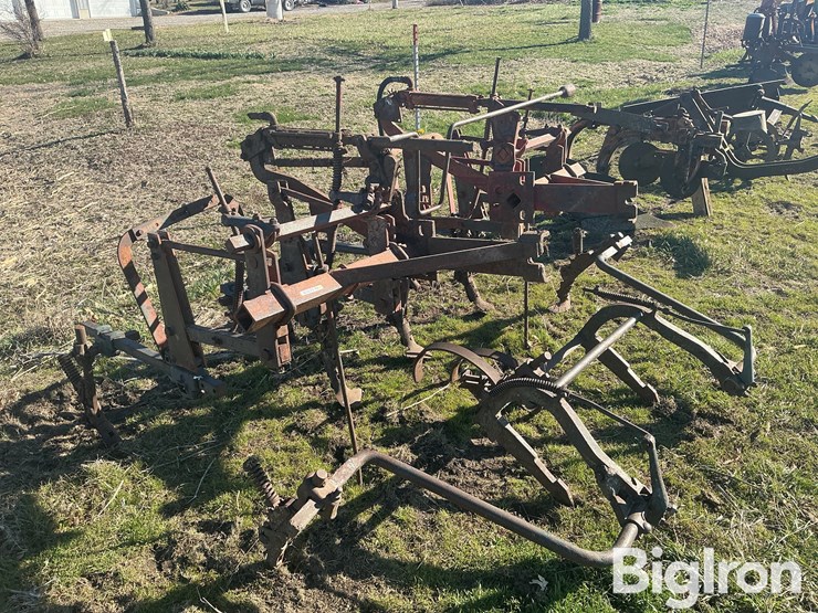 34-261-front-mount-field-cultivator-image-3