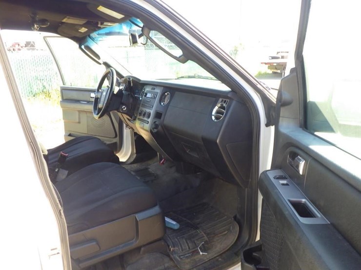 2015-ford-expedition-image-6