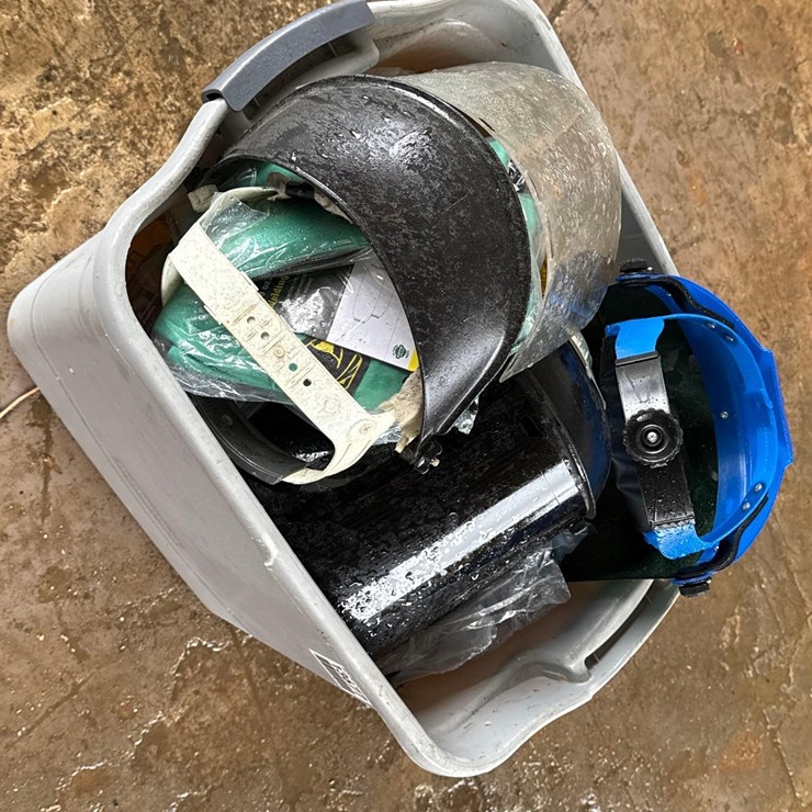 MISC. BOX OF FACE SHIELDS