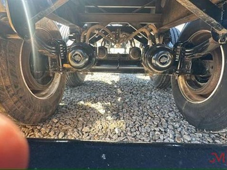 2023-manac-log-trailer-image-17