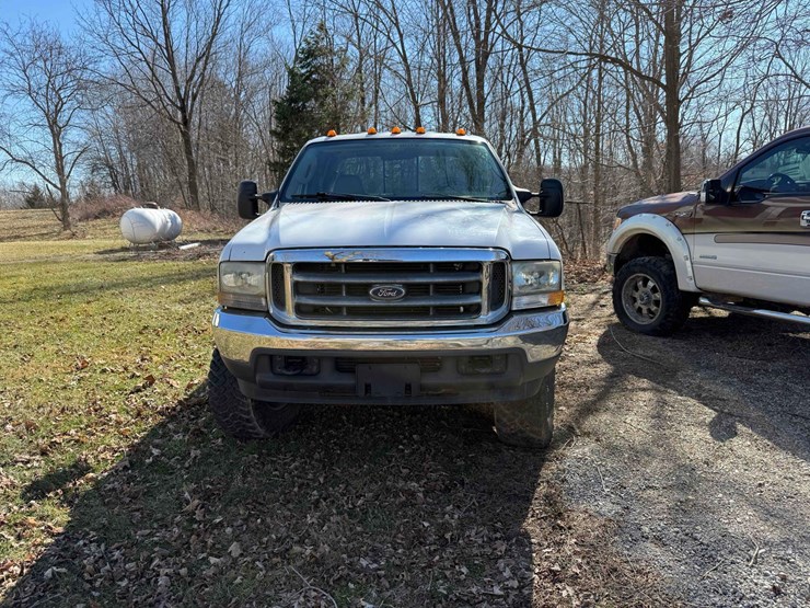 2003-ford-f250-lariat-image-2
