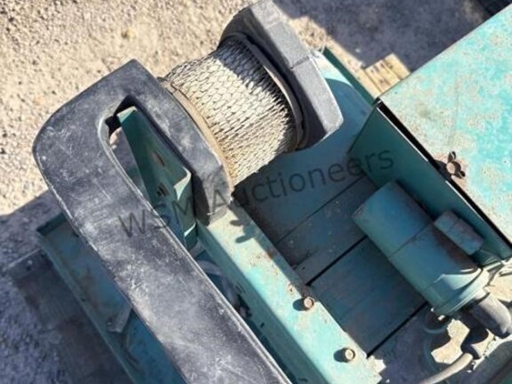 onan-4.0-bfa-generator-image-7