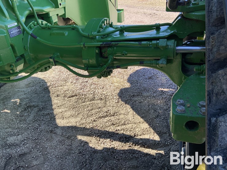 2020-john-deere-8rx-370-image-17
