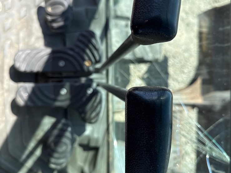 volvo-ecr88-image-39