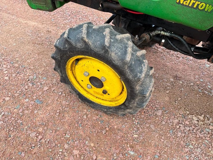 john-deere-4100-image-8