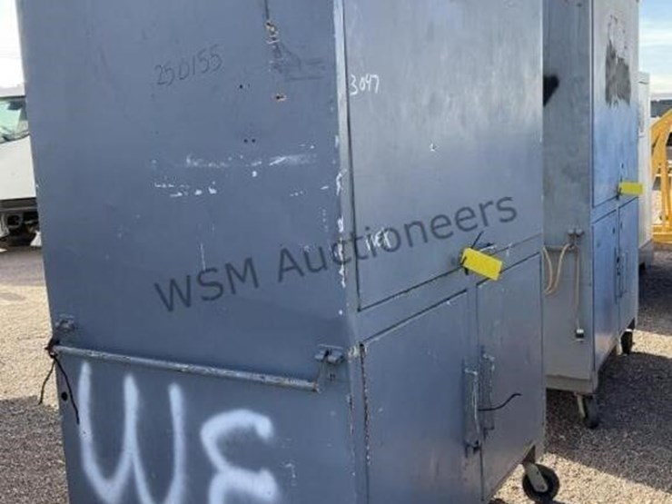 large-steel-work-cabinet-image-1