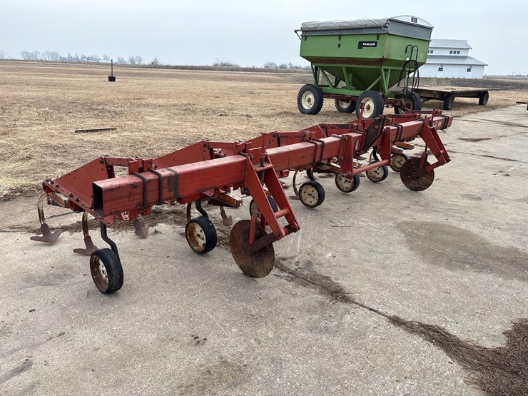 international-133-image-2