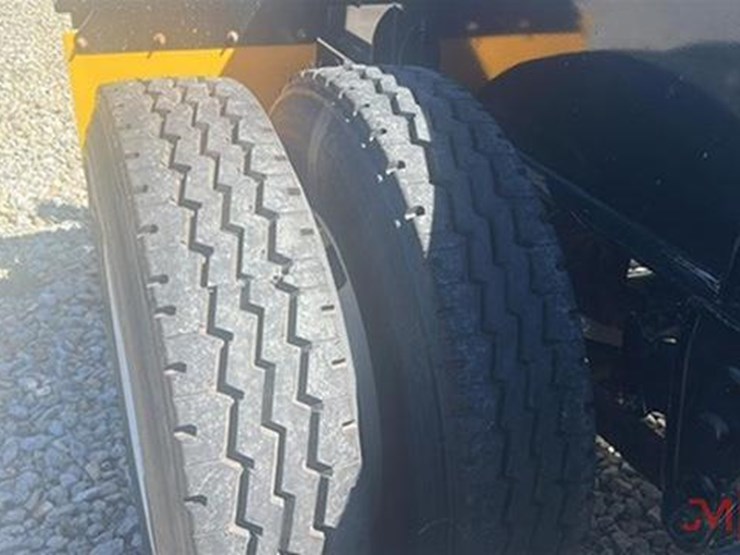 2023-manac-log-trailer-image-11