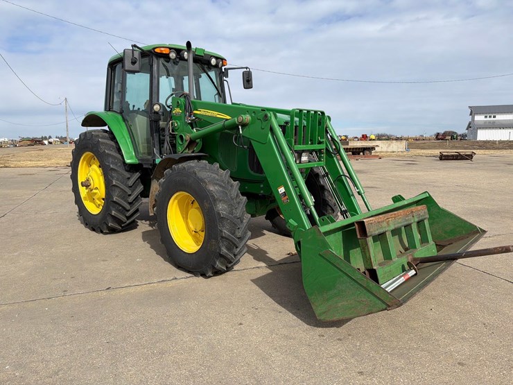 john-deere-7420-image-3