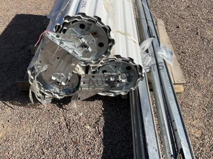 (3)-rollup-doors-image-3