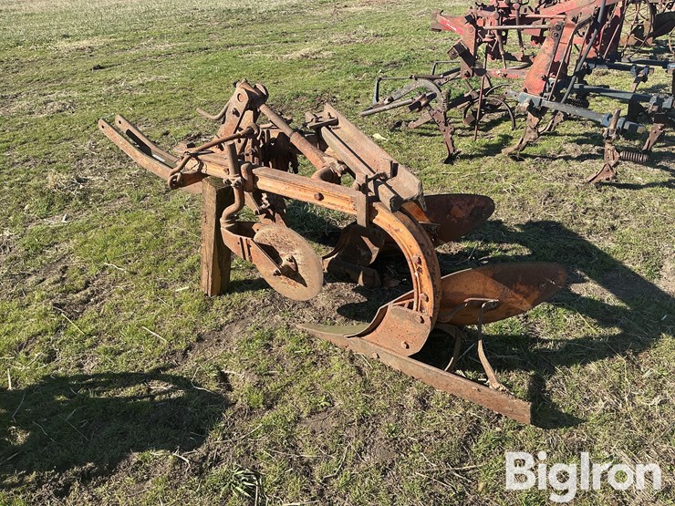 2-bottom-plow-image-5