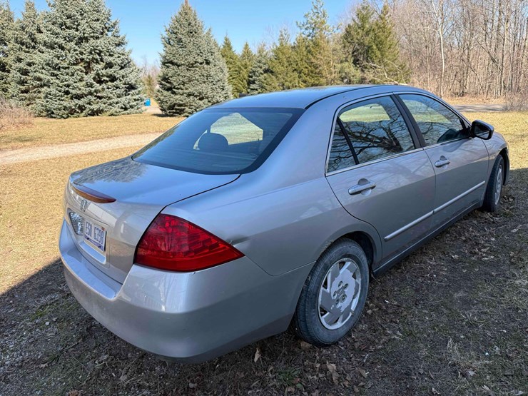 2007-honda-accord-image-5