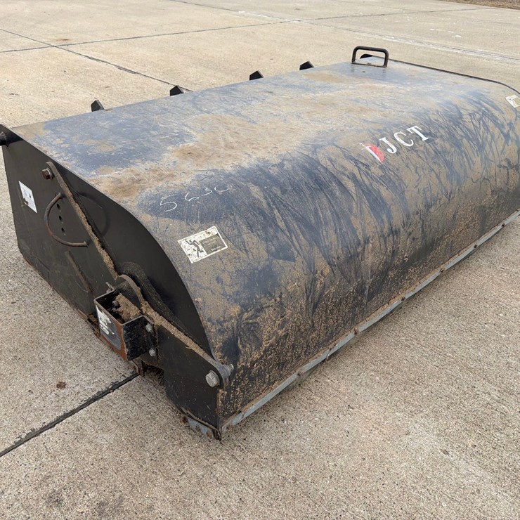 JCT 6ft Skidloader Broom Bucket