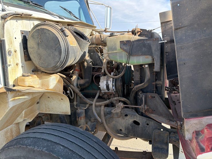 1990-international-4900-image-58