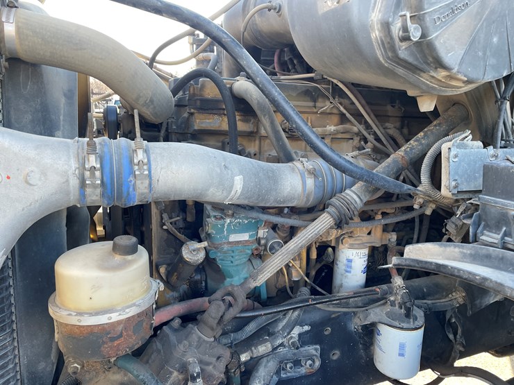 2006-caterpillar-c13-image-47