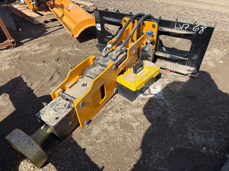 giyi-post-pounder-image-7