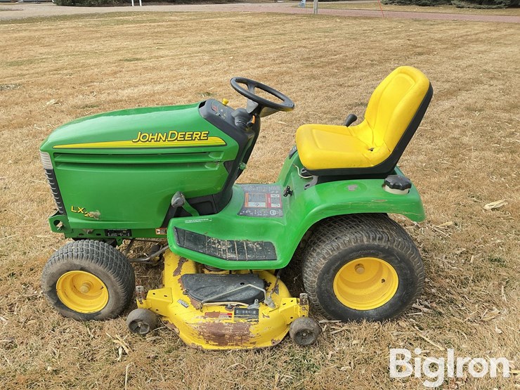 john-deere-lx280-image-8
