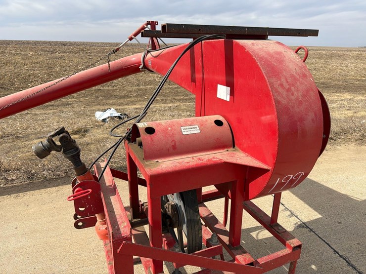 blow-hard-3pt-bunk-blower-image-8