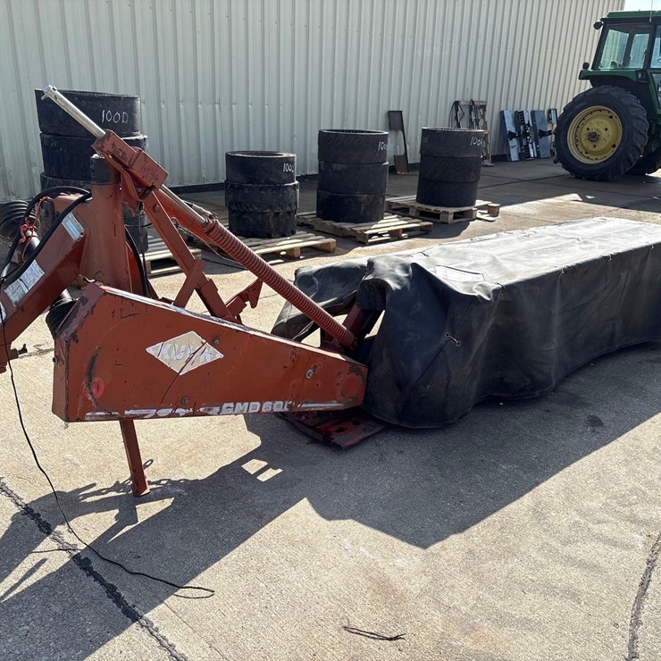 KUHN GMD600