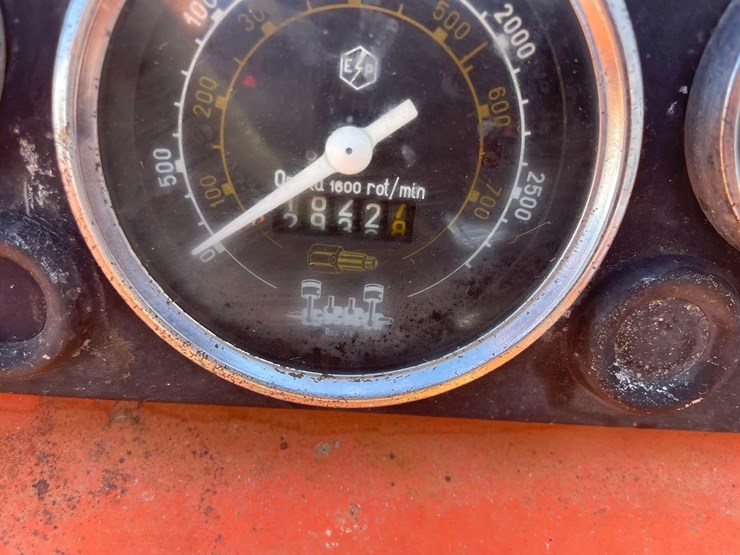 1980-allis-chalmers-5040-2wd-tractor—1-owner-image-21