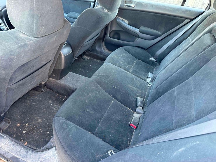 2007-honda-accord-image-19