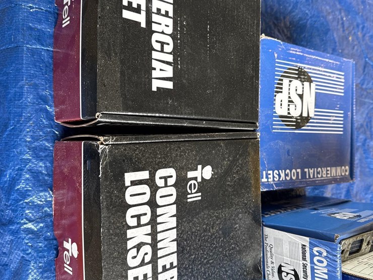 1-lot-of-misc.-lock-sets-image-2