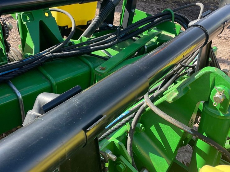 2012-john-deere-1760-image-48