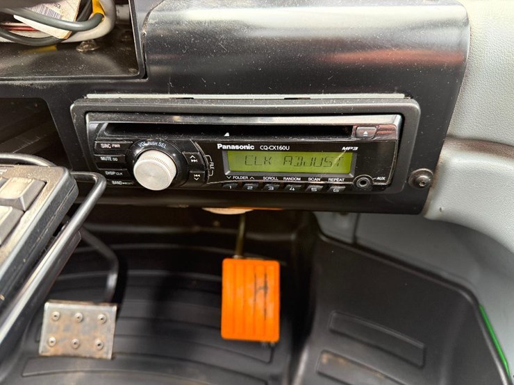 deere-1270e-image-74