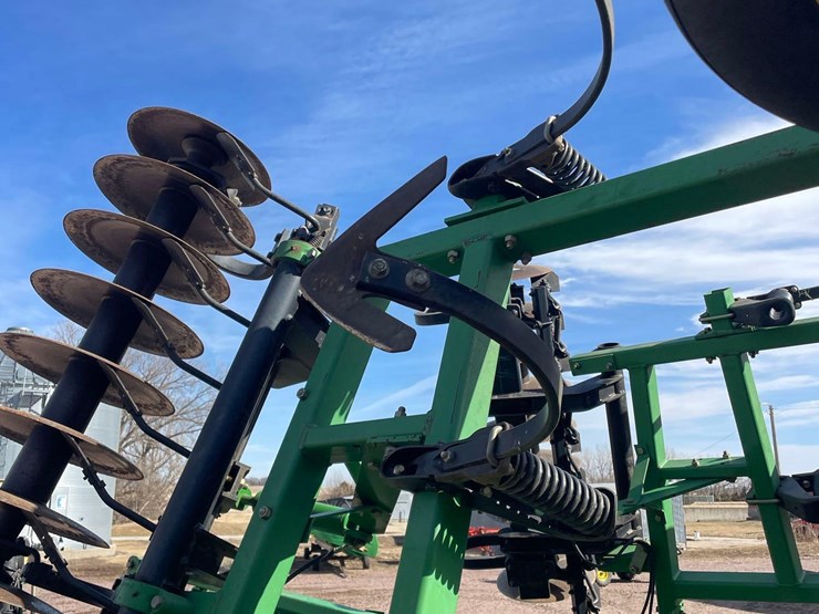 john-deere-726-image-27