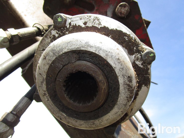 hesston-1160-image-11