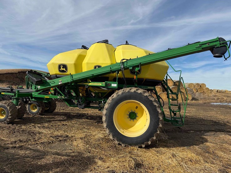 2011-john-deere-1890-image-4
