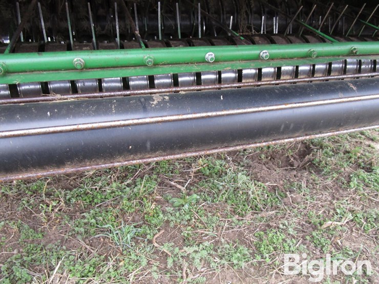 john-deere-568-image-17