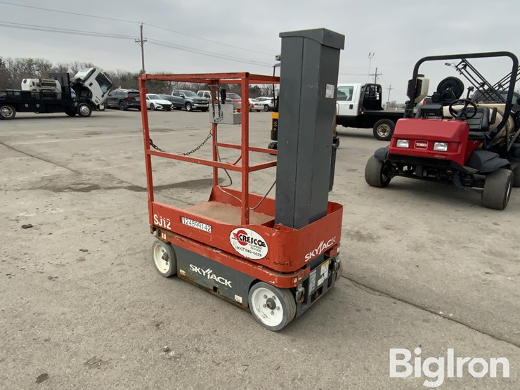 2017-skyjack-sj12-image-7