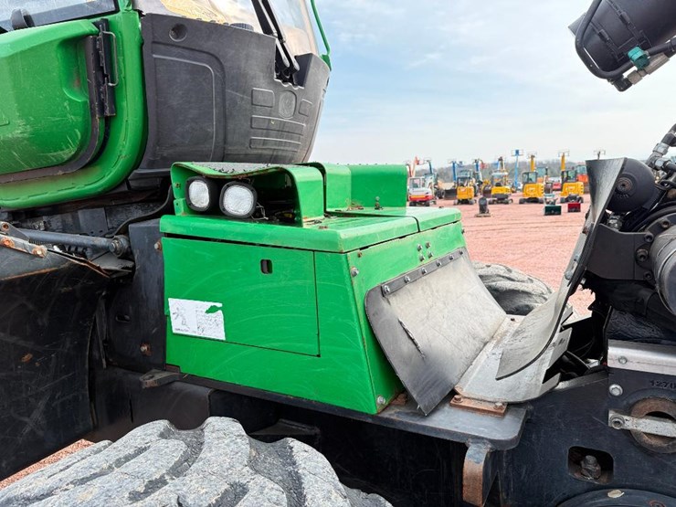 deere-1270e-image-27