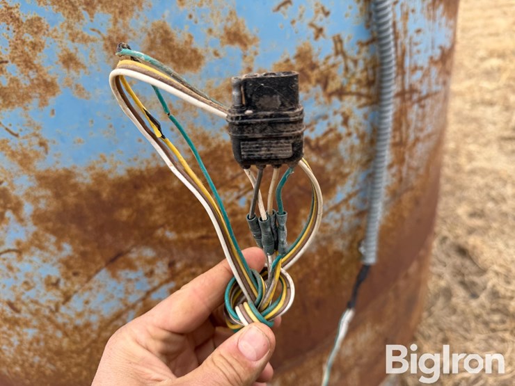 16'-t/a-livestock-trailer-image-14