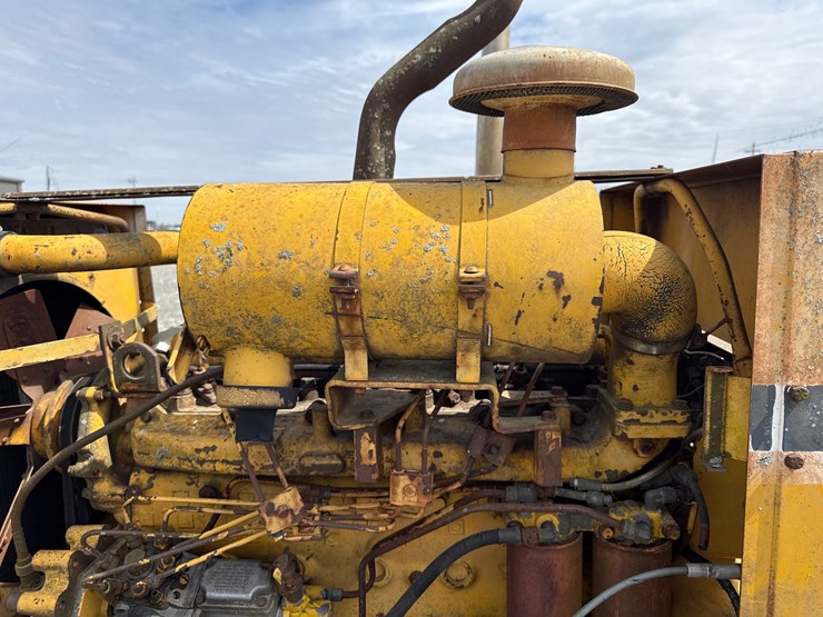 #67-•-international-ud312-6-cyl-power-unit-w/-trailer-7158912-inv#-43365-image-13