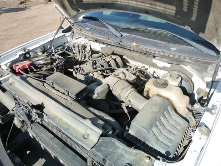 2013-ford-f150-image-23